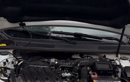 Renault Sandero II рестайлинг, 2019 год, 945 000 рублей, 6 фотография