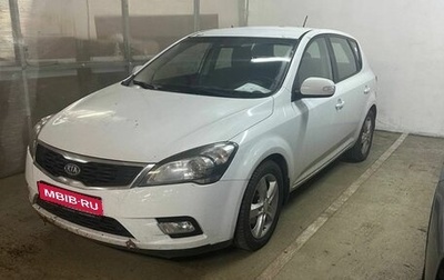 KIA cee'd I рестайлинг, 2011 год, 800 000 рублей, 1 фотография