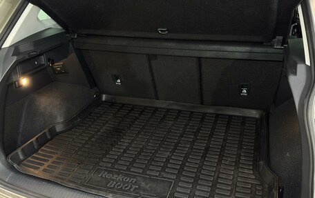 Volkswagen Tiguan II, 2021 год, 3 299 000 рублей, 7 фотография