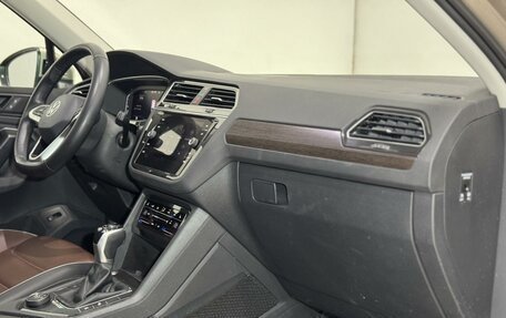 Volkswagen Tiguan II, 2021 год, 3 299 000 рублей, 14 фотография