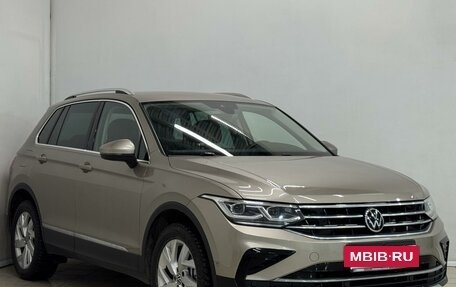 Volkswagen Tiguan II, 2021 год, 3 299 000 рублей, 11 фотография