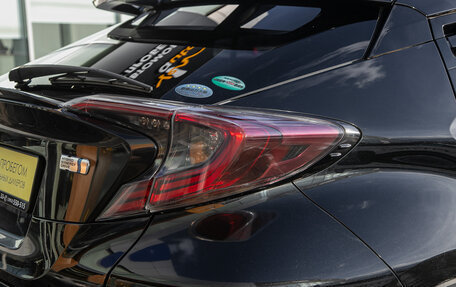 Toyota C-HR I рестайлинг, 2018 год, 1 755 000 рублей, 7 фотография