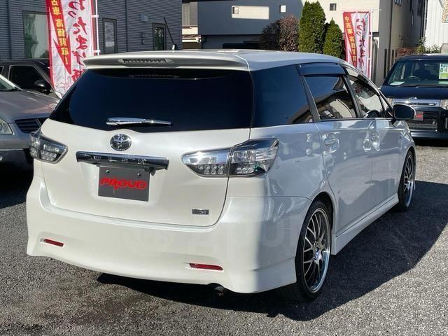 Toyota Wish II, 2011 год, 980 000 рублей, 7 фотография