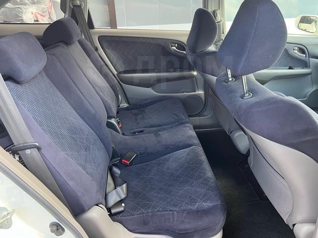 Honda Stream II рестайлинг, 2012 год, 850 000 рублей, 10 фотография