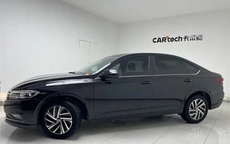 Volkswagen Lavida, 2022 год, 1 650 001 рублей, 6 фотография