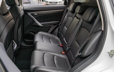 Geely Atlas, 2024 год, 2 600 000 рублей, 9 фотография