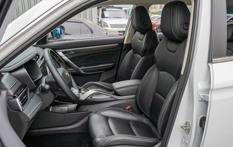 Geely Atlas, 2024 год, 2 600 000 рублей, 10 фотография