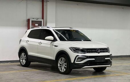 Volkswagen T-Cross I, 2022 год, 1 300 300 рублей, 2 фотография