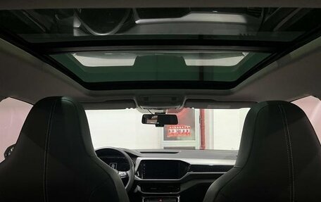 Volkswagen T-Cross I, 2022 год, 1 300 300 рублей, 12 фотография