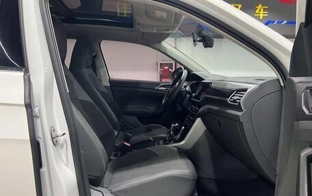 Volkswagen T-Cross I, 2022 год, 1 300 300 рублей, 9 фотография