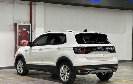 Volkswagen T-Cross I, 2022 год, 1 300 300 рублей, 5 фотография