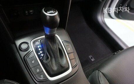 Hyundai Kona I, 2022 год, 1 720 001 рублей, 9 фотография