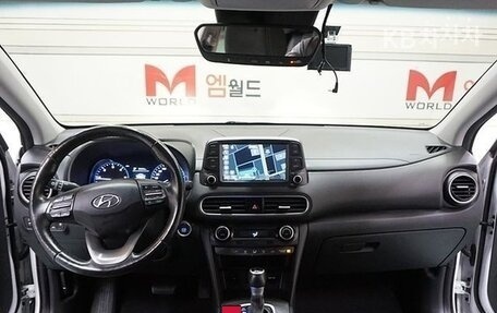 Hyundai Kona I, 2022 год, 1 720 001 рублей, 5 фотография