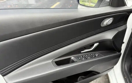 Hyundai Elantra, 2025 год, 1 214 555 рублей, 15 фотография