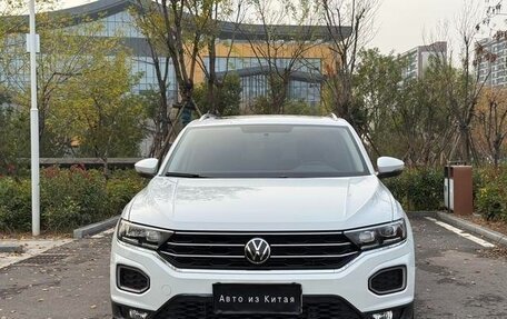 Volkswagen T-Roc I, 2022 год, 1 520 300 рублей, 4 фотография