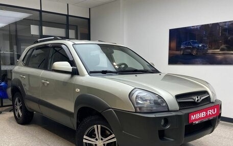 Hyundai Tucson III, 2008 год, 950 000 рублей, 4 фотография
