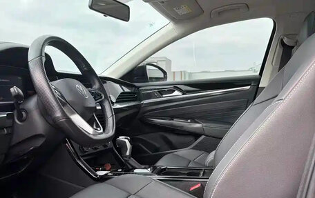 Volkswagen Passat B8 рестайлинг, 2022 год, 1 850 001 рублей, 7 фотография