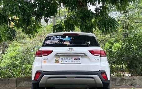 Hyundai ix35, 2021 год, 1 300 000 рублей, 6 фотография