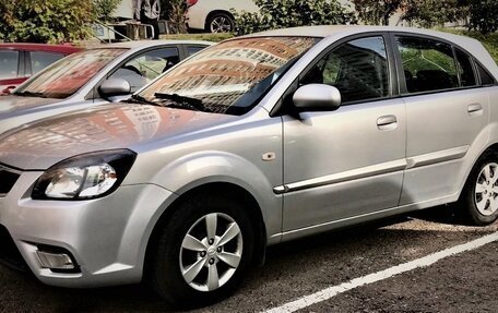 KIA Rio II, 2011 год, 600 000 рублей, 1 фотография