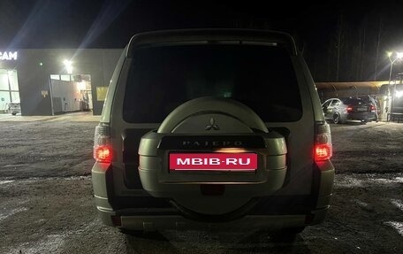Mitsubishi Pajero IV, 2011 год, 1 800 000 рублей, 4 фотография