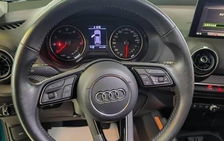 Audi Q2 I, 2021 год, 2 000 000 рублей, 10 фотография