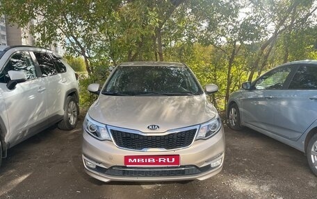 KIA Rio III рестайлинг, 2015 год, 650 000 рублей, 1 фотография