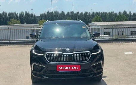 Skoda Kodiaq I, 2022 год, 2 600 000 рублей, 2 фотография