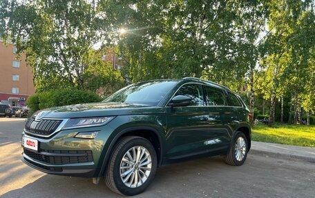 Skoda Kodiaq I, 2021 год, 3 980 000 рублей, 3 фотография