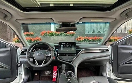 Toyota Camry, 2022 год, 2 380 000 рублей, 6 фотография