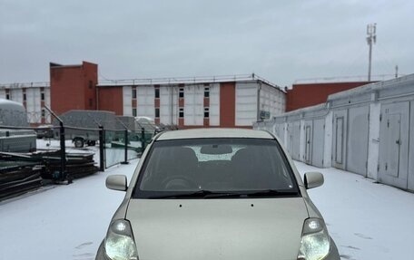 Toyota Passo III, 2004 год, 325 000 рублей, 2 фотография