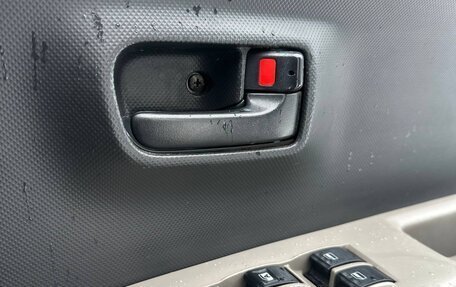 Toyota Passo III, 2004 год, 325 000 рублей, 12 фотография