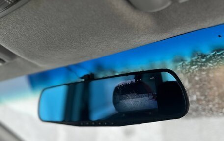 Toyota Passo III, 2004 год, 325 000 рублей, 13 фотография