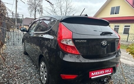 Hyundai Solaris II рестайлинг, 2011 год, 570 000 рублей, 16 фотография