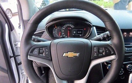 Chevrolet Trax, 2021 год, 1 179 000 рублей, 8 фотография