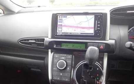 Toyota Wish II, 2015 год, 1 180 001 рублей, 10 фотография