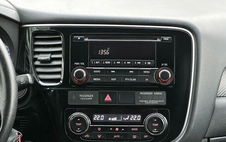 Mitsubishi Outlander III рестайлинг 3, 2018 год, 1 749 000 рублей, 16 фотография