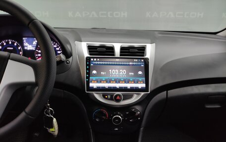 Hyundai Solaris II рестайлинг, 2012 год, 680 000 рублей, 10 фотография