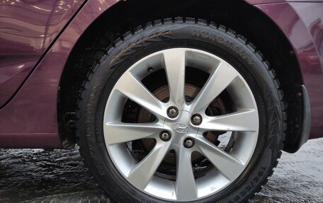 Hyundai Solaris II рестайлинг, 2012 год, 680 000 рублей, 12 фотография