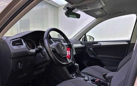 Volkswagen Tiguan II, 2018 год, 2 930 000 рублей, 20 фотография