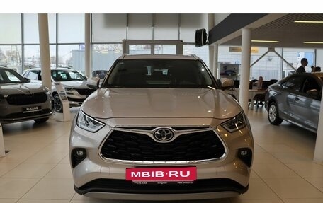 Toyota Highlander, 2025 год, 6 780 000 рублей, 2 фотография