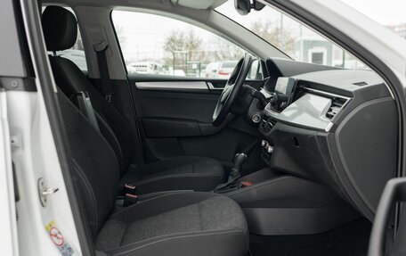 Skoda Rapid II, 2020 год, 1 700 000 рублей, 20 фотография