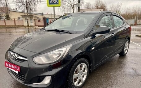 Hyundai Solaris II рестайлинг, 2013 год, 650 000 рублей, 6 фотография