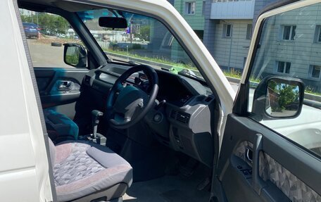 Mitsubishi Pajero III рестайлинг, 1996 год, 990 000 рублей, 4 фотография