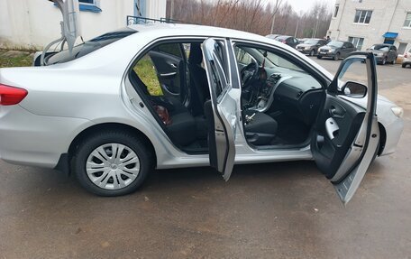 Toyota Corolla, 2011 год, 1 040 000 рублей, 7 фотография