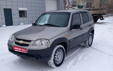 Chevrolet Niva I рестайлинг, 2010 год, 500 000 рублей, 1 фотография