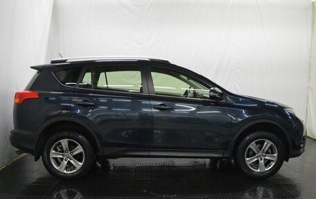 Toyota RAV4, 2015 год, 2 125 000 рублей, 4 фотография