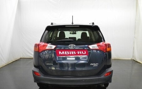 Toyota RAV4, 2015 год, 2 125 000 рублей, 6 фотография