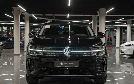 Volkswagen Teramont I, 2025 год, 6 350 000 рублей, 3 фотография