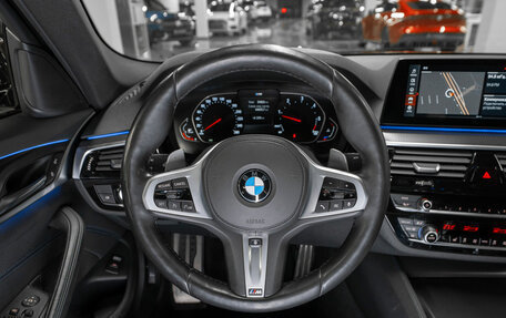 BMW 5 серия, 2020 год, 5 190 000 рублей, 10 фотография