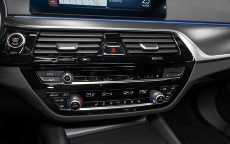 BMW 5 серия, 2020 год, 5 190 000 рублей, 18 фотография